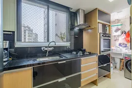 Apartamento com 2 Quartos para alugar, 84m² no Mont' Serrat, Porto Alegre - Foto 14