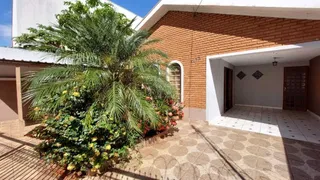 Casa com 3 Quartos à venda, 162m² no São Geraldo, Araraquara - Foto 2