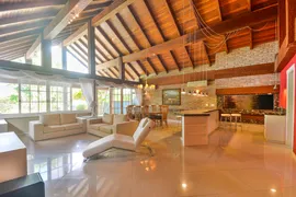 Casa de Condomínio com 3 Quartos para alugar, 358m² no Belém Novo, Porto Alegre - Foto 2