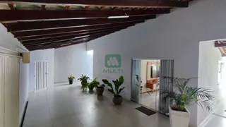 Casa com 3 Quartos à venda, 174m² no Planalto, Uberlândia - Foto 23