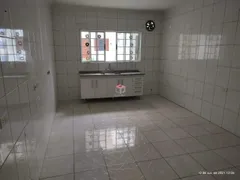 Casa com 3 Quartos à venda, 200m² no Taboão, São Bernardo do Campo - Foto 4