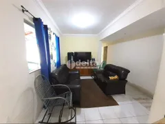 Apartamento com 3 Quartos à venda, 76m² no Umuarama, Uberlândia - Foto 1