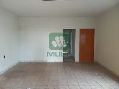 Loja / Salão / Ponto Comercial com 1 Quarto para alugar, 50m² no Dona Zulmira, Uberlândia - Foto 2