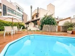 Casa com 3 Quartos à venda, 261m² no Campeche, Florianópolis - Foto 1