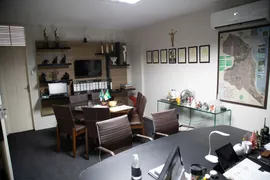 Casa Comercial com 4 Quartos à venda, 591m² no Tirol, Natal - Foto 2