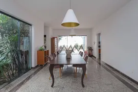 Casa com 4 Quartos para venda ou aluguel, 350m² no Belvedere, Belo Horizonte - Foto 8