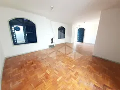 Casa com 3 Quartos para alugar, 148m² no Ipanema, Porto Alegre - Foto 2