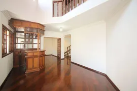 Casa de Condomínio com 3 Quartos à venda, 330m² no Granja Viana, Cotia - Foto 1