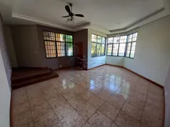 Casa com 3 Quartos à venda, 229m² no Ribeirânia, Ribeirão Preto - Foto 2