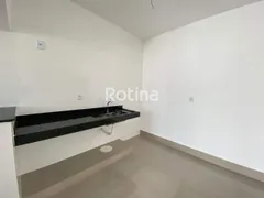 Casa com 3 Quartos à venda, 74m² no Novo Mundo, Uberlândia - Foto 10