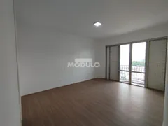 Apartamento com 3 Quartos à venda, 154m² no Centro, Uberlândia - Foto 23