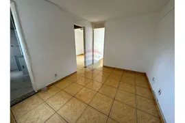 Apartamento com 2 Quartos para alugar, 40m² no Irajá, Rio de Janeiro - Foto 1