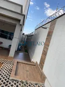 Casa com 3 Quartos à venda, 400m² no Goiania 2, Goiânia - Foto 13