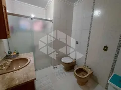 Casa com 4 Quartos para alugar, 296m² no Centro, Santa Cruz do Sul - Foto 18