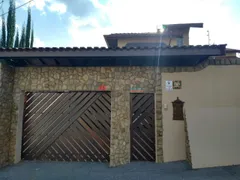 Casa com 3 Quartos à venda, 310m² no Vila Moletta, Valinhos - Foto 2