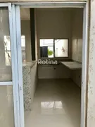 Casa com 2 Quartos à venda, 66m² no Umuarama, Uberlândia - Foto 5