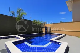 Casa de Condomínio com 4 Quartos à venda, 220m² no Bougainvillee IV, Peruíbe - Foto 4