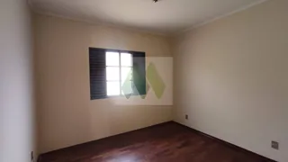 Casa com 4 Quartos à venda, 240m² no Jardim Paraiso II, Botucatu - Foto 13