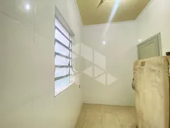 Casa com 2 Quartos para alugar, 162m² no Santa Cecília, Porto Alegre - Foto 20