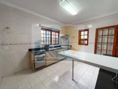 Casa com 4 Quartos à venda, 250m² no Aldeia da Serra, Santana de Parnaíba - Foto 9