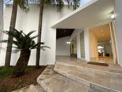 Casa com 3 Quartos à venda, 245m² no Jardim Karaíba, Uberlândia - Foto 1