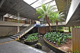 Casa com 6 Quartos à venda, 976m² no Cidade Jardim, São Paulo - Foto 17