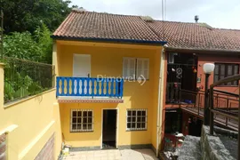 Casa com 3 Quartos para alugar, 118m² no Espiríto Santo, Porto Alegre - Foto 1