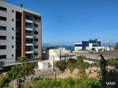 Terreno / Lote / Condomínio à venda, 423m² no Centro, São José - Foto 1