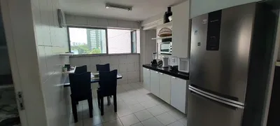 Apartamento com 4 Quartos para alugar, 208m² no Parnamirim, Recife - Foto 10
