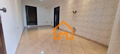 Casa com 4 Quartos à venda, 275m² no Petrópolis, Joinville - Foto 2
