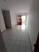 Apartamento com 3 Quartos à venda, 76m² no Maraponga, Fortaleza - Foto 2