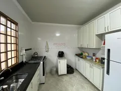 Casa com 3 Quartos à venda, 149m² no Vila Emília, Maringá - Foto 8