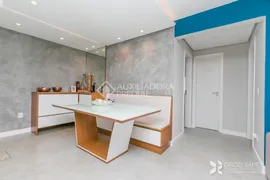 Apartamento com 2 Quartos à venda, 76m² no Jardim Itú Sabará, Porto Alegre - Foto 5