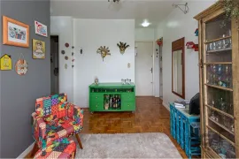 Apartamento com 3 Quartos à venda, 71m² no Cristal, Porto Alegre - Foto 2
