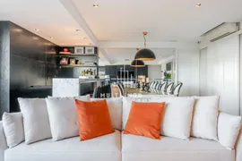 Apartamento com 3 Quartos à venda, 130m² no Jardim Europa, Porto Alegre - Foto 7
