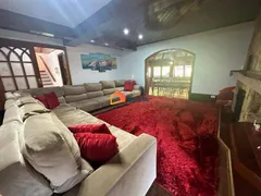 Casa com 4 Quartos à venda, 486m² no Alto do Capivari, Campos do Jordão - Foto 11