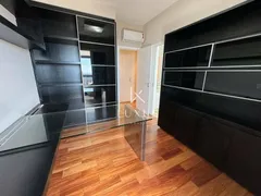 Apartamento com 4 Quartos para alugar, 154m² no Belvedere, Belo Horizonte - Foto 13