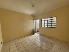 Casa com 1 Quarto para alugar, 60m² no Vila Ideal, São José do Rio Preto - Foto 4