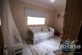 Casa com 3 Quartos à venda, 180m² no Segismundo Pereira, Uberlândia - Foto 7