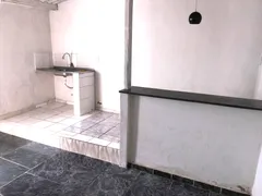 Casa com 1 Quarto para alugar, 40m² no Boa Vista, Belo Horizonte - Foto 4