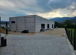 Galpão / Depósito / Armazém para alugar, 300m² no Sul do Rio, Santo Amaro da Imperatriz - Foto 2