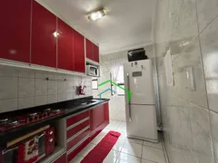 Apartamento com 2 Quartos à venda, 51m² no Vila Mercês, Carapicuíba - Foto 2