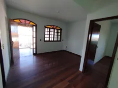 Casa com 3 Quartos para alugar, 100m² no Tijuca, Contagem - Foto 3