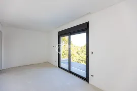 Casa com 3 Quartos à venda, 226m² no Campo Comprido, Curitiba - Foto 2