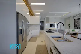 Casa com 4 Quartos à venda, 300m² no Centro, Camboriú - Foto 14