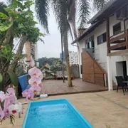 Casa com 3 Quartos à venda, 230m² no Atiradores, Joinville - Foto 1