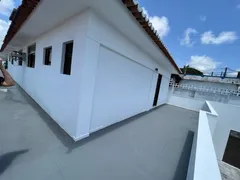 Prédio Inteiro com 8 Quartos para alugar, 300m² no Candelária, Natal - Foto 5