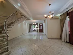 Casa com 2 Quartos para alugar, 170m² no Ponta da Praia, Santos - Foto 1
