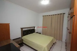 Sobrado com 3 Quartos à venda, 206m² no Jardim Las Vegas, Guarulhos - Foto 10