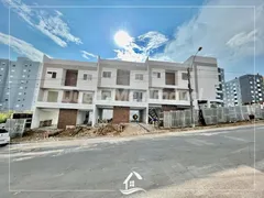 Sobrado com 3 Quartos à venda, 135m² no Vila Verde, Caxias do Sul - Foto 1